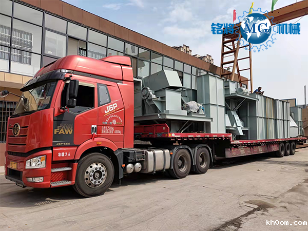 商丘虞城第二车开云足球电竞装车现场