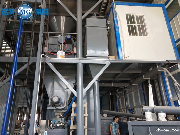 自己做腻子粉怎么样？挣钱么？